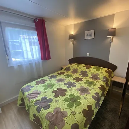 Mobile Confort 4 Pers, Proche Et Centre, Clim, Tv, Terrasse, Parking - Fr-1-709-75 Holiday home *